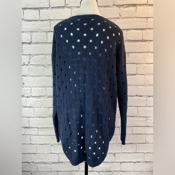 Maurice’s Womens Navy Blue Crochet Sweater Open Polka Dot Knot High Low Medium - Picture 10 of 12